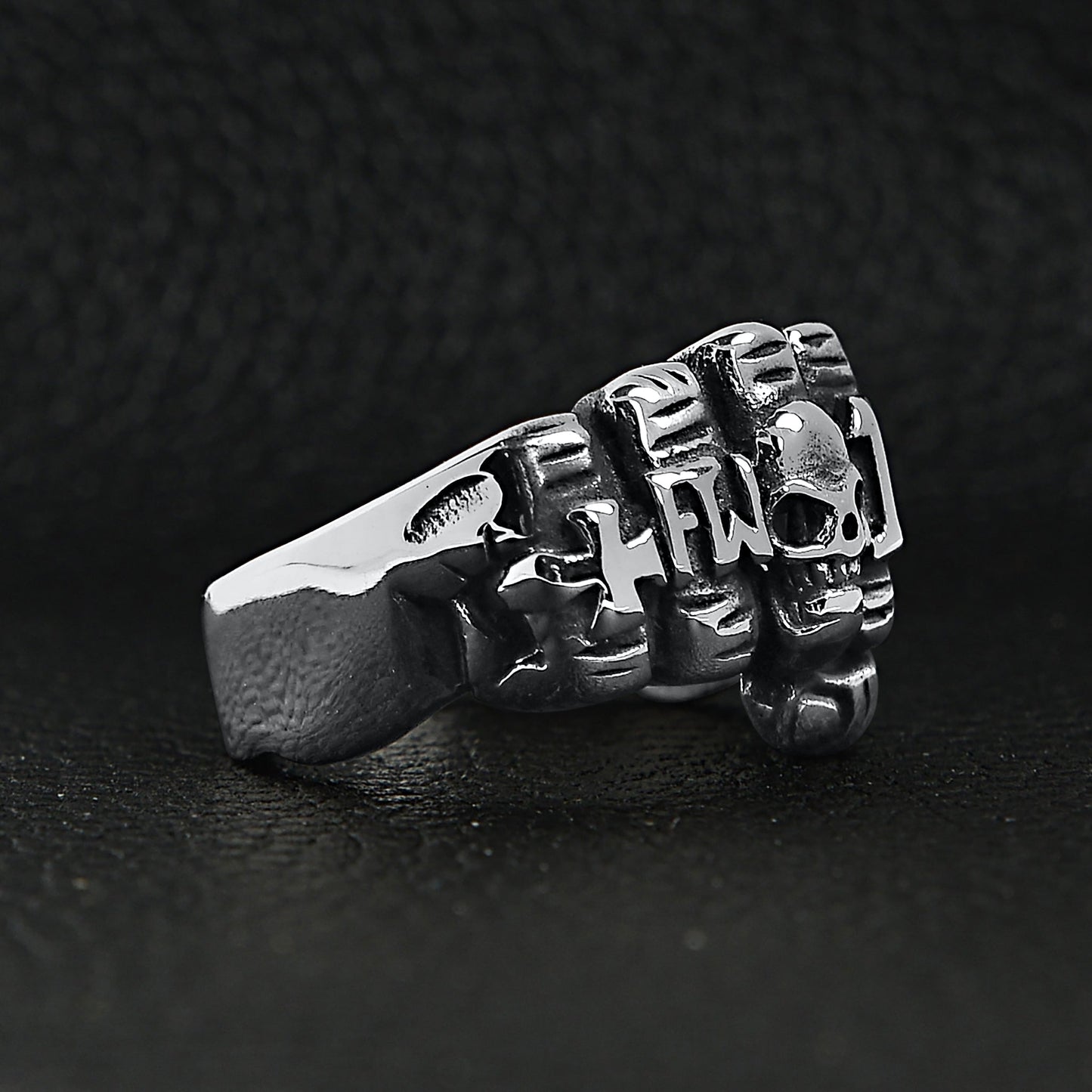 Stainless Steel Biker Rings Fist Ring / SCR2216